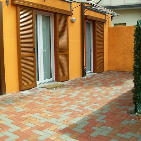 Апартаменты Monolocale Lago Maggiore Pallanza Вербания Экстерьер фото